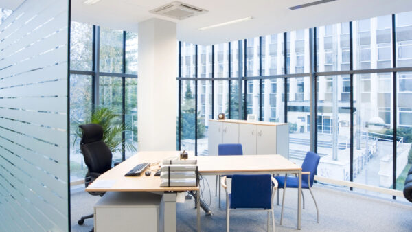 Bedrijfsruimtes & winkels